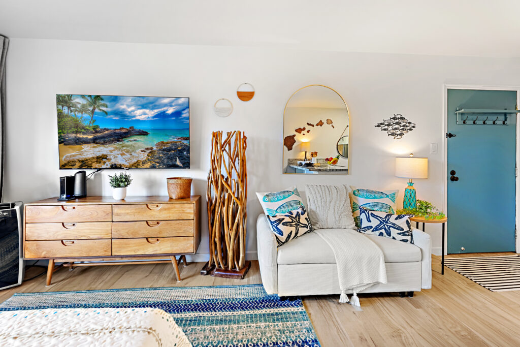 living room inside Our Napili Ridge Condos